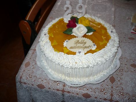 joghurtos-tejszines_barack_torta_200911.04_009.jpg